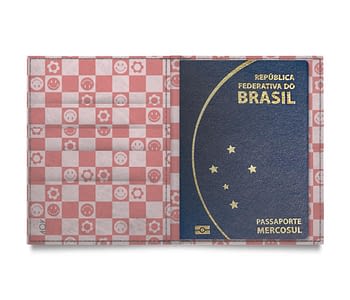 passaporte-smile-quadriculado-vermelho-e-rosa-capa