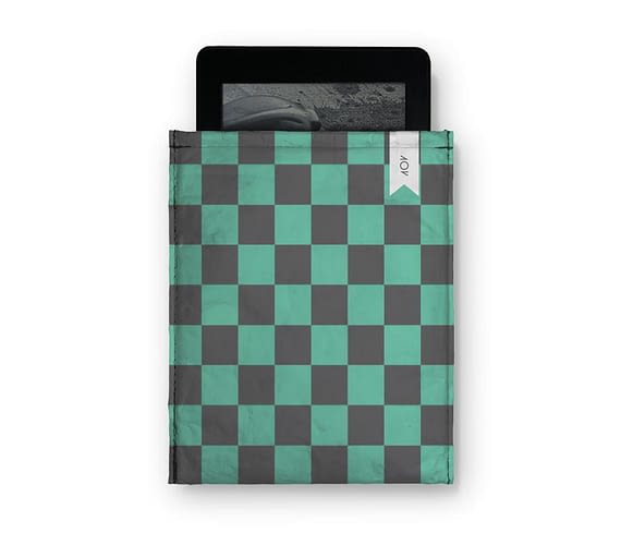 dobra - Capa Kindle - kamado tanjirou pattern