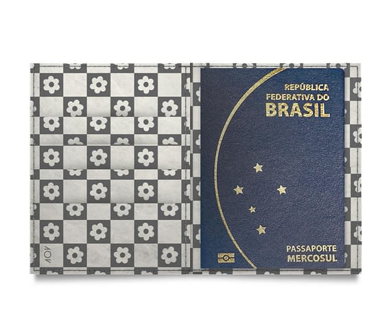 passaporte-xadrez-floral-capa