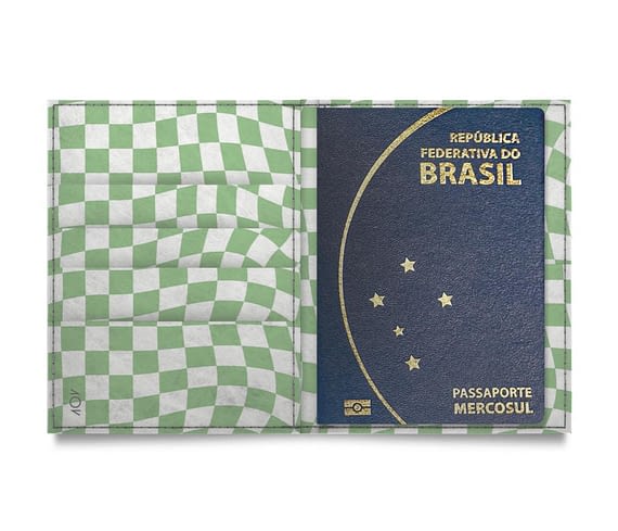 passaporte-warped-check-verde-capa