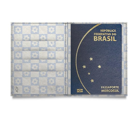 passaporte-xadrez-floral-azul-capa