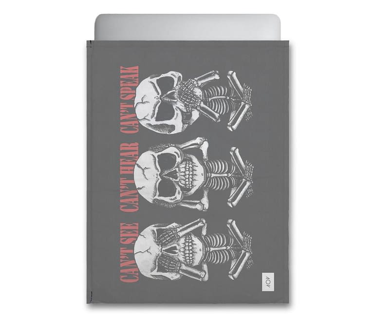 dobra - Capa Notebook - 3 Wise Skulls